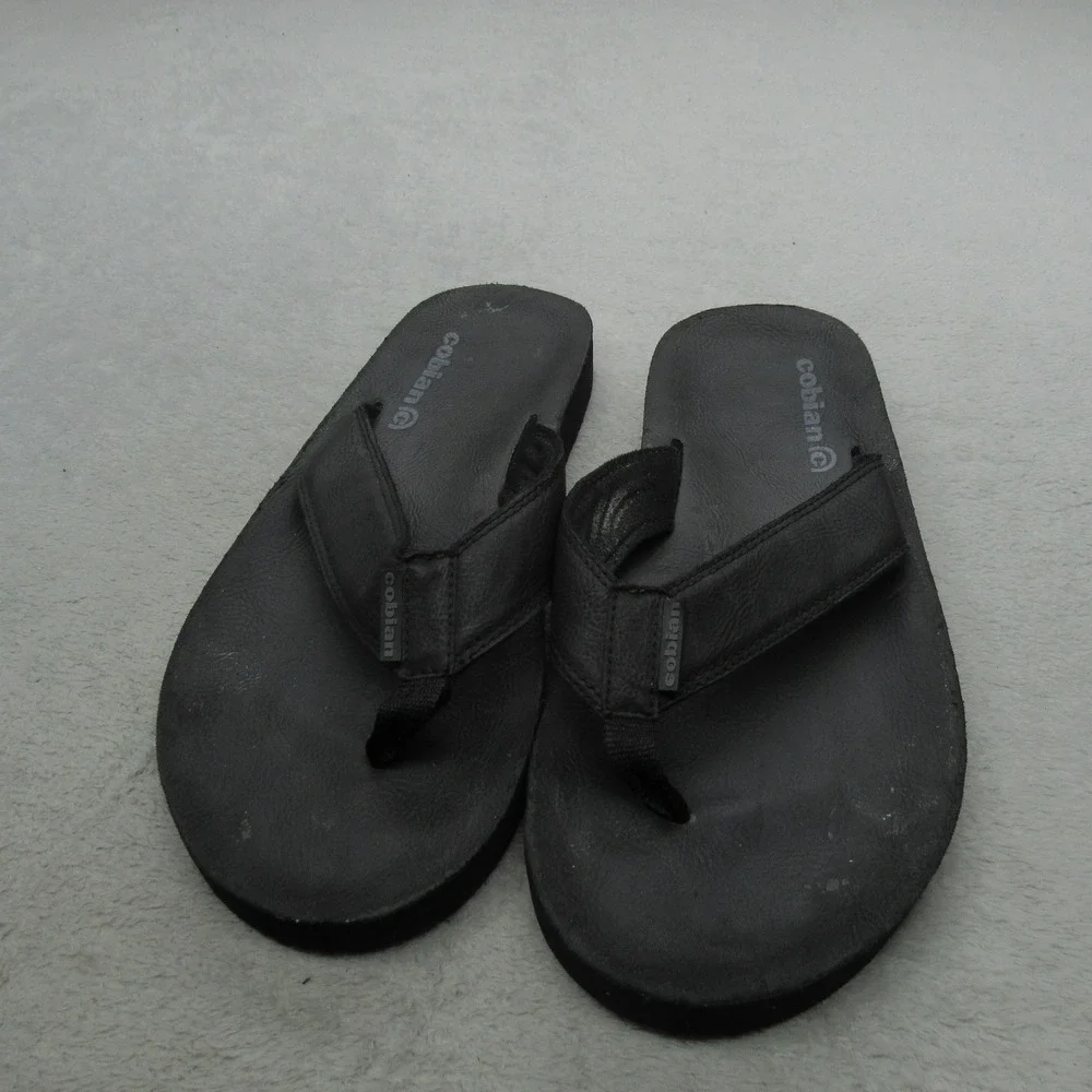Cobian Mens 13 Sandals Black Thong Flip Flops Comfort Lightweight Casual Beach